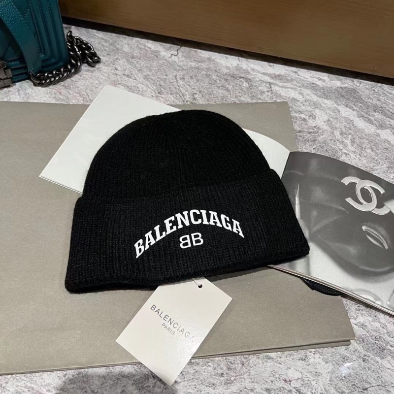 BALENCIAGA